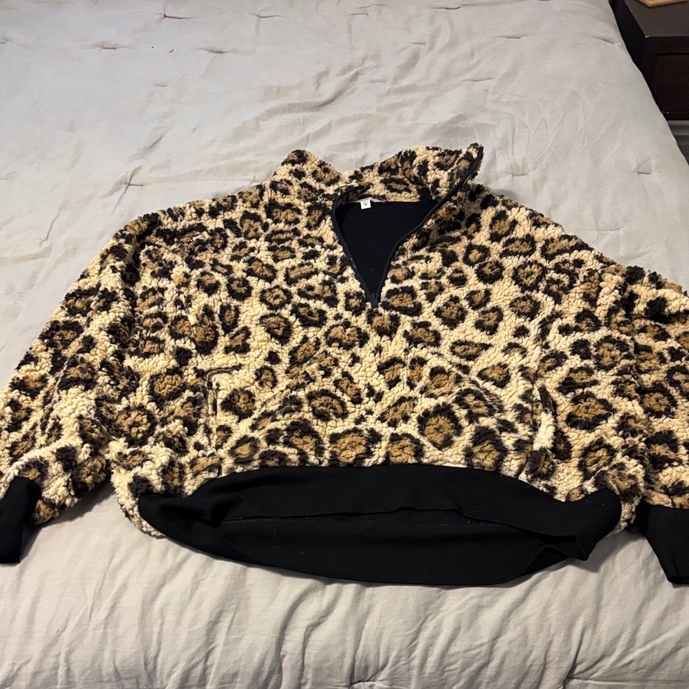Express Leopard Pattern Faux Fur Jacket - Picture 4 of 4